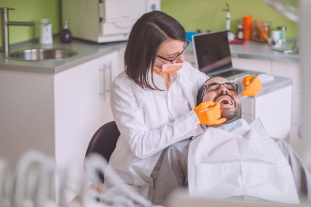 Best Dentist for Tooth Abscess  in Montague, MI